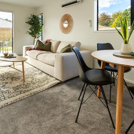 Riccarton 2 Bed 1 Bath W/Garage Apartment Christchurch Luaran gambar