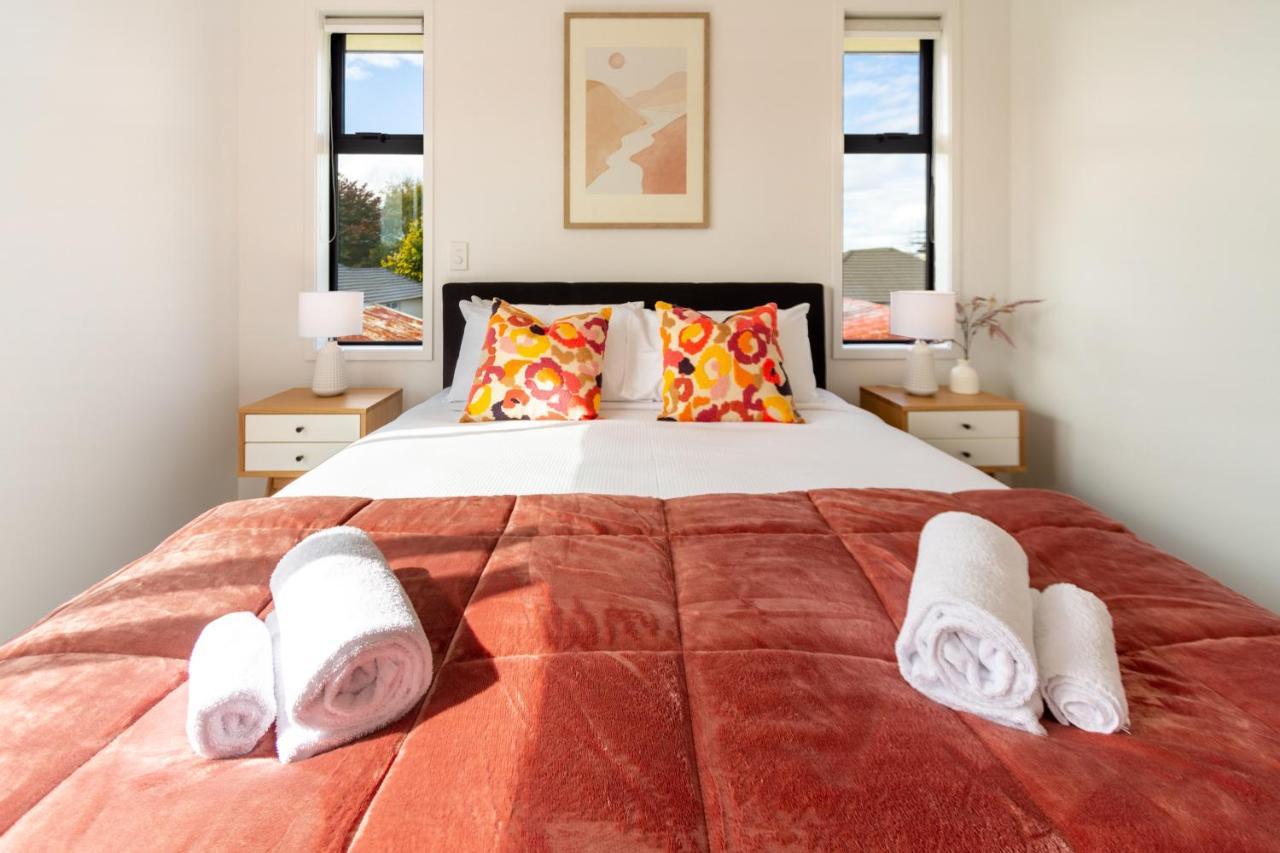 Riccarton 2 Bed 1 Bath W/Garage Apartment Christchurch Luaran gambar