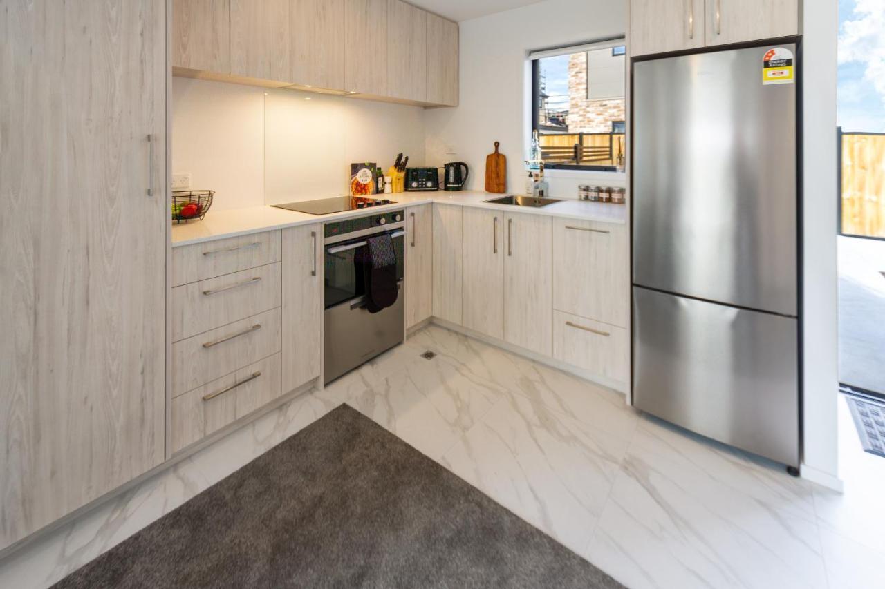 Riccarton 2 Bed 1 Bath W/Garage Apartment Christchurch Luaran gambar